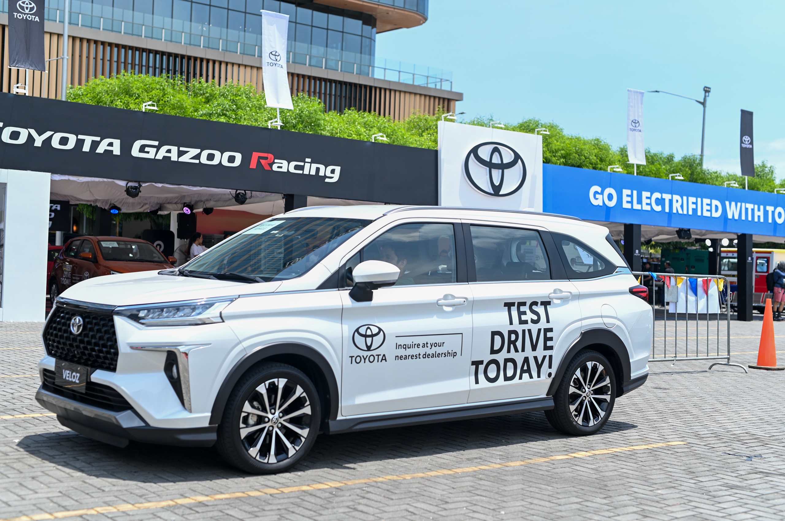 Toyota Autofocus Summer Test Drive