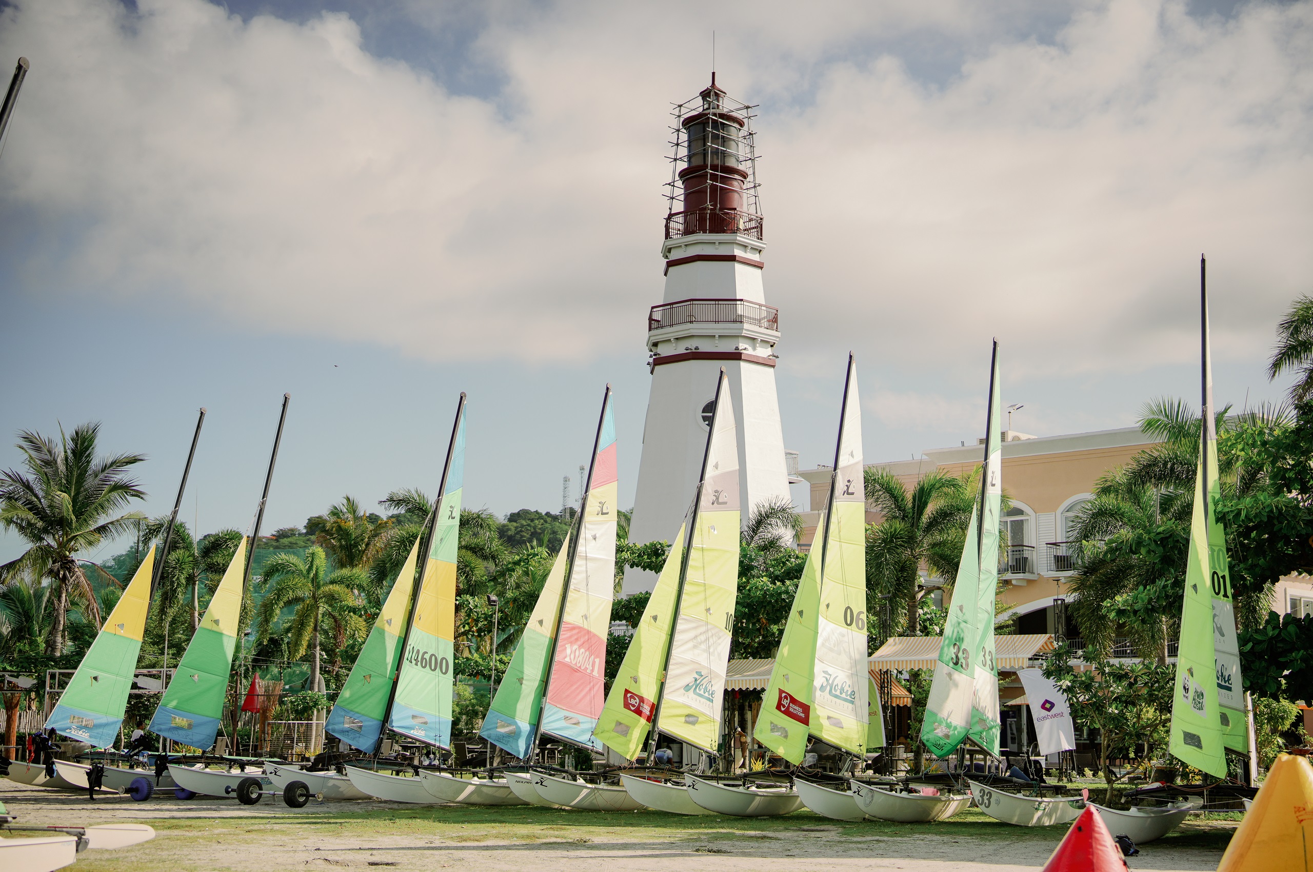 Hobie Cat Regatta - East West